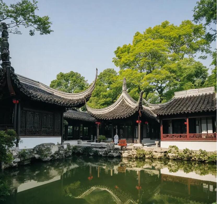 江苏怜蕾土建有限公司